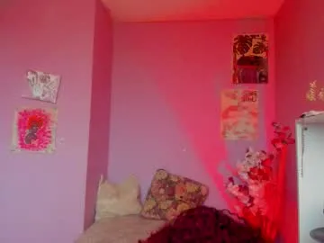 katrinewestx – webcam model profile photo Image 3