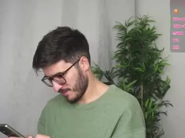 SashaShin – webcam model profile photo Image 14