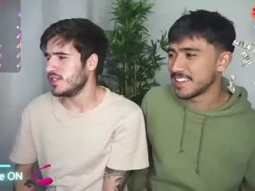 SashaShin – webcam model profile photo Image 9