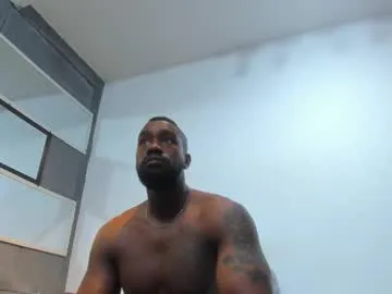 MissHotTessy – webcam model profile photo Image 17