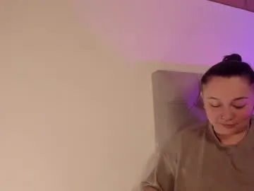 Arte_Adelle – webcam model profile photo Image 11