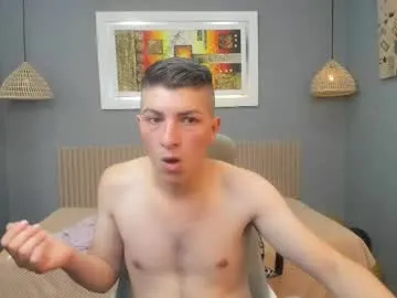 MiraDelynn – webcam model profile photo Image 6