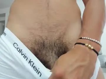 NoaRivas – webcam model profile photo Image 4