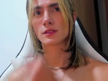 LottiePearl – webcam model profile photo Image 10