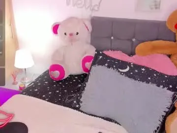 Live with arina_rose on FliCam Image 16