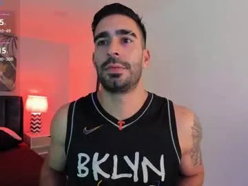 Maxinekinky – webcam model profile photo Image 13