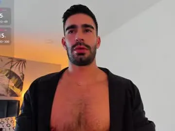 Maxinekinky – webcam model profile photo Image 17