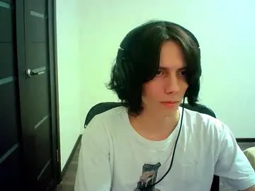 Juhone – webcam model profile photo Image 5