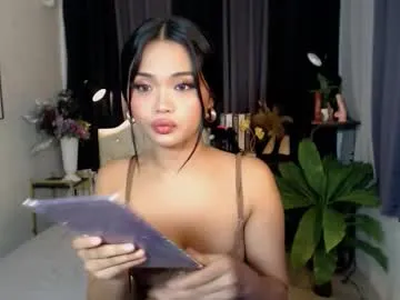 Mae_Rainz – webcam model profile photo Image 16