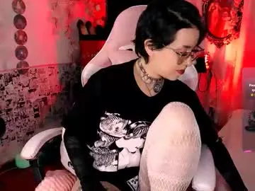 NaughtiestGal – webcam model profile photo Image 16