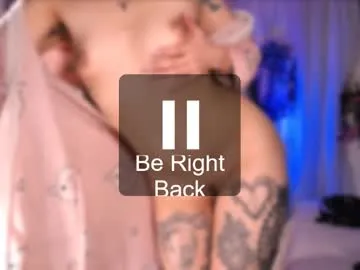 NaughtiestGal – webcam model profile photo Image 17