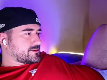 str8gaywannaplay – webcam model profile photo Image 3