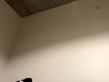 shoma2003 – webcam model profile photo Image 8