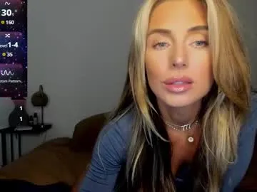 SaraThoompson – webcam model profile photo Image 10