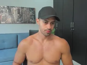 Miia_Roousse – webcam model profile photo Image 11