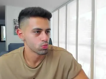 Miia_Roousse – webcam model profile photo Image 5