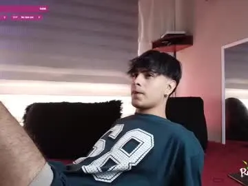 VivianBasset – webcam model profile photo Image 6