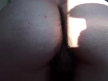 Lililth_Capri77 – webcam model profile photo Image 17