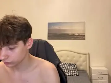 alex_islive – webcam model profile photo Image 16