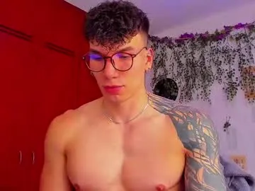 BenitoSaenz – webcam model profile photo Image 2
