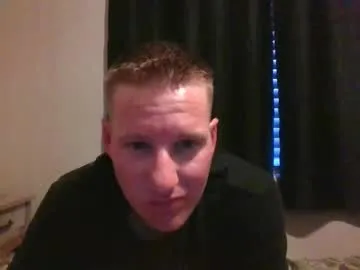 Dustin_Sonne – webcam model profile photo Image 6