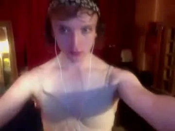 MissHotTessy – webcam model profile photo Image 6