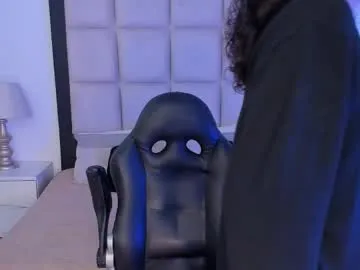 Live with marcus_paradise on FliCam Image 7