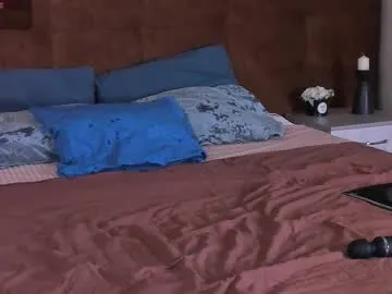 skarlleth_11 – webcam model profile photo Image 5