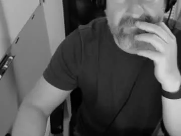 ScarletRosee60 – webcam model profile photo Image 15