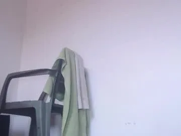 ChloeDevine – webcam model profile photo Image 8