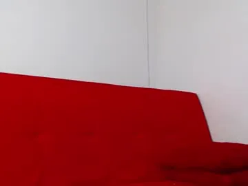 DanielaLorens – webcam model profile photo Image 3