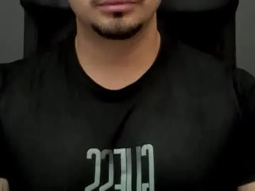 otouhu76 – webcam model profile photo Image 2