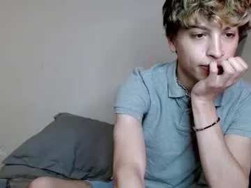 R0422 – webcam model profile photo Image 17