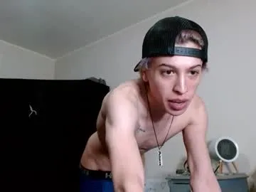 R0422 – webcam model profile photo Image 2