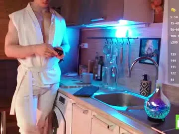 KellyBroke – webcam model profile photo Image 10