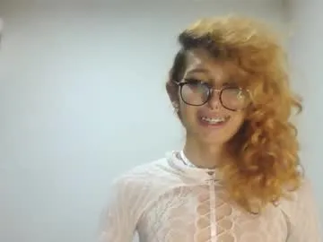 AnnyBentlei – webcam model profile photo Image 4