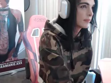 AvaMaddisson – webcam model profile photo Image 4