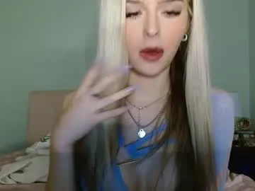 JuliaQuinn – webcam model profile photo Image 6