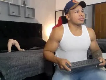 LeaThomsonn – webcam model profile photo Image 19