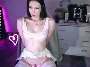 Zoebella67 – webcam model profile photo Image 7