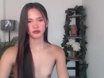 ChloeRosses – webcam model profile photo Image 2