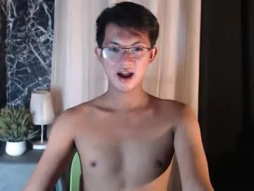 MiraDelynn – webcam model profile photo Image 8