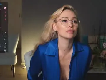 DannaBash – webcam model profile photo Image 16