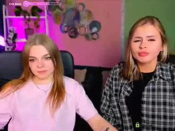 RDX_COUPLE – webcam model profile photo Image 10