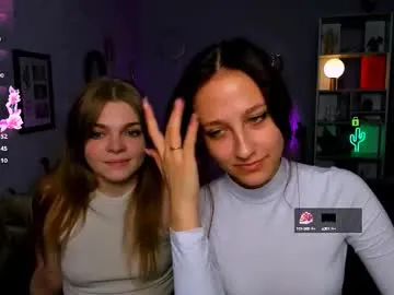 RDX_COUPLE – webcam model profile photo Image 9