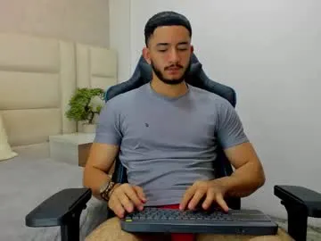 mrlouisdave – webcam model profile photo Image 13