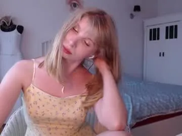 LizaJonnes – webcam model profile photo Image 14