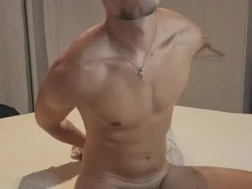 KarolRusso – webcam model profile photo Image 15