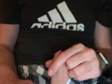 julienlongg – webcam model profile photo Image 6