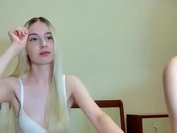 BellaPorch – webcam model profile photo Image 16